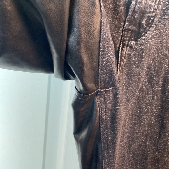 Abercrombie & Fitch Mixed Fabric Ultra High Rise Ankle Straight Jean Size 27 - Picture 6 of 17